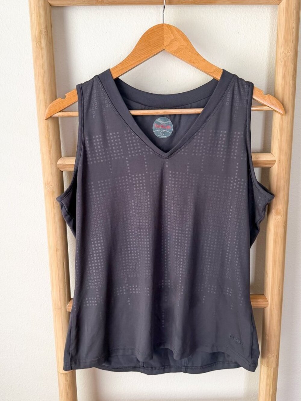 Bolle Gray Washed Black Athletic Tank Top Sleeveless Workout Gym Shirt Size L
